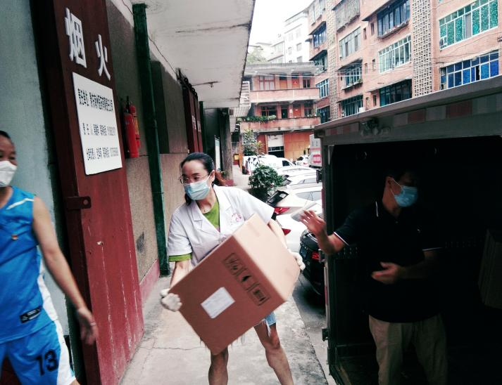 州医药公司全力做好疫情防控 应急物资储备和发放事情_黔东南州jbo竞博集团