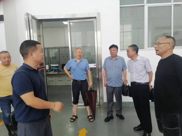 深入抗洪前线指挥，，，起劲应对强降雨天气 －州jbo竞博集团向导赴天柱县孟碑水电站指导防汛抗洪事情_黔东南州jbo竞博集团